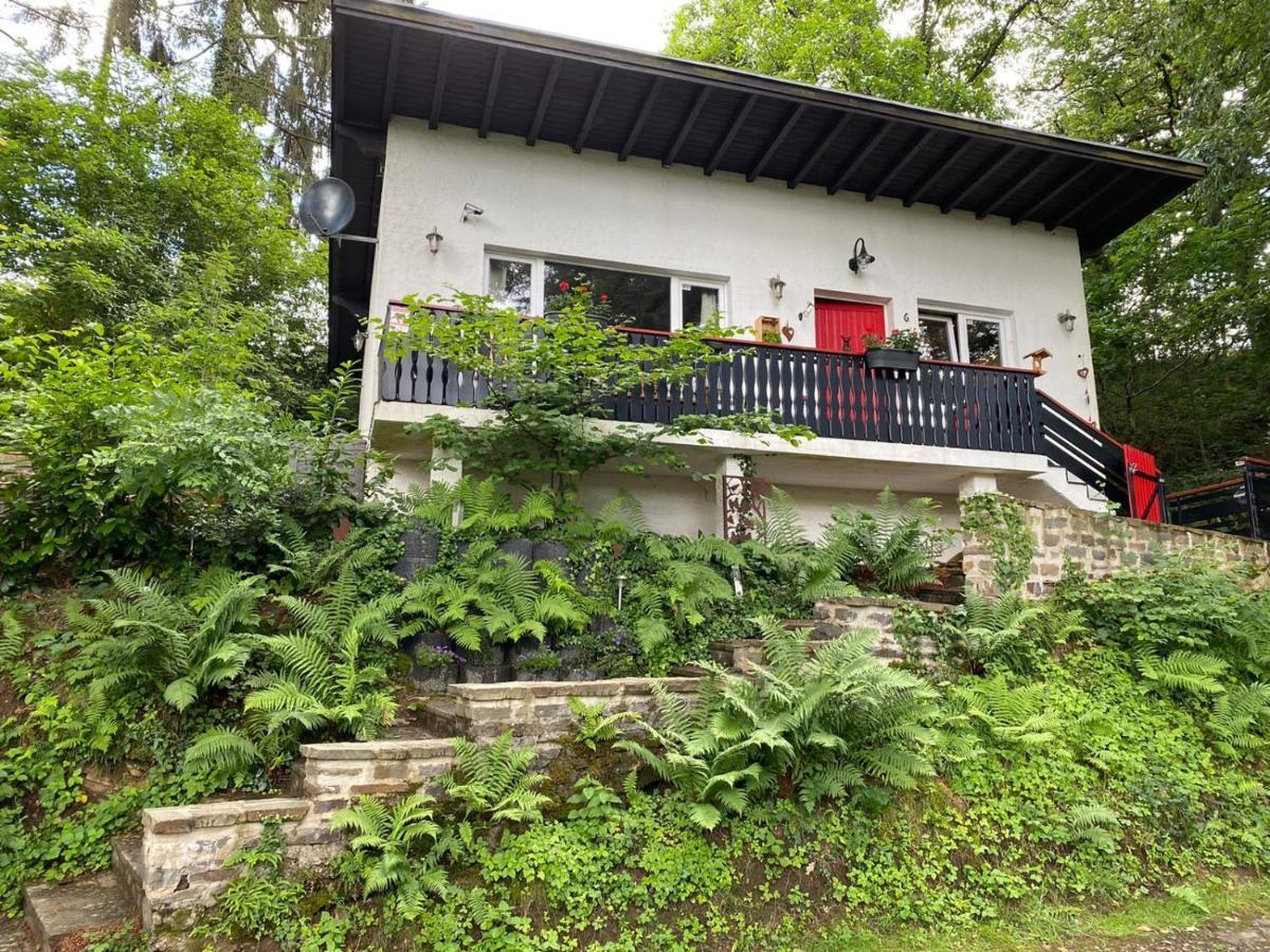 The Vianden Cottage - Charming Cottage In The Forest Exterior photo