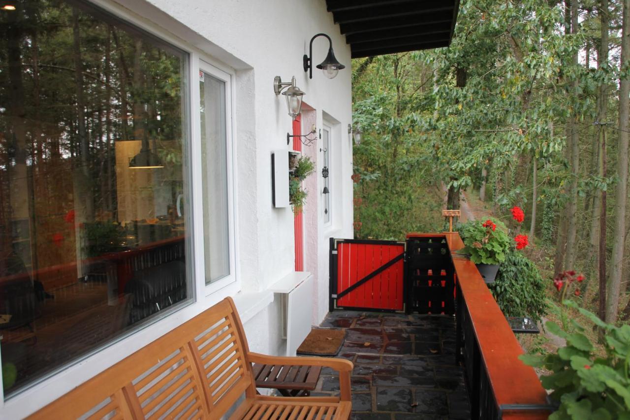 The Vianden Cottage - Charming Cottage In The Forest Exterior photo